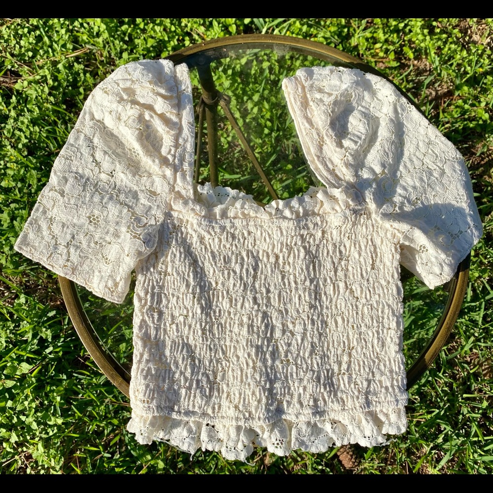 Zara Crop Blouse - Picture 3 of 5